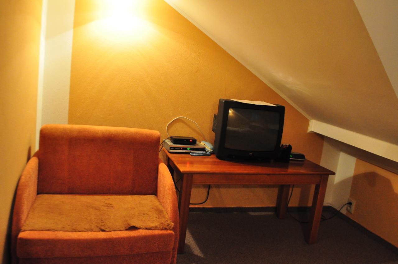 Hotel Mladost Lipany Esterno foto
